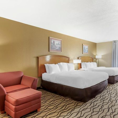 Comfort Inn & Suites Chesapeake - Portsmouth Ngoại thất bức ảnh
