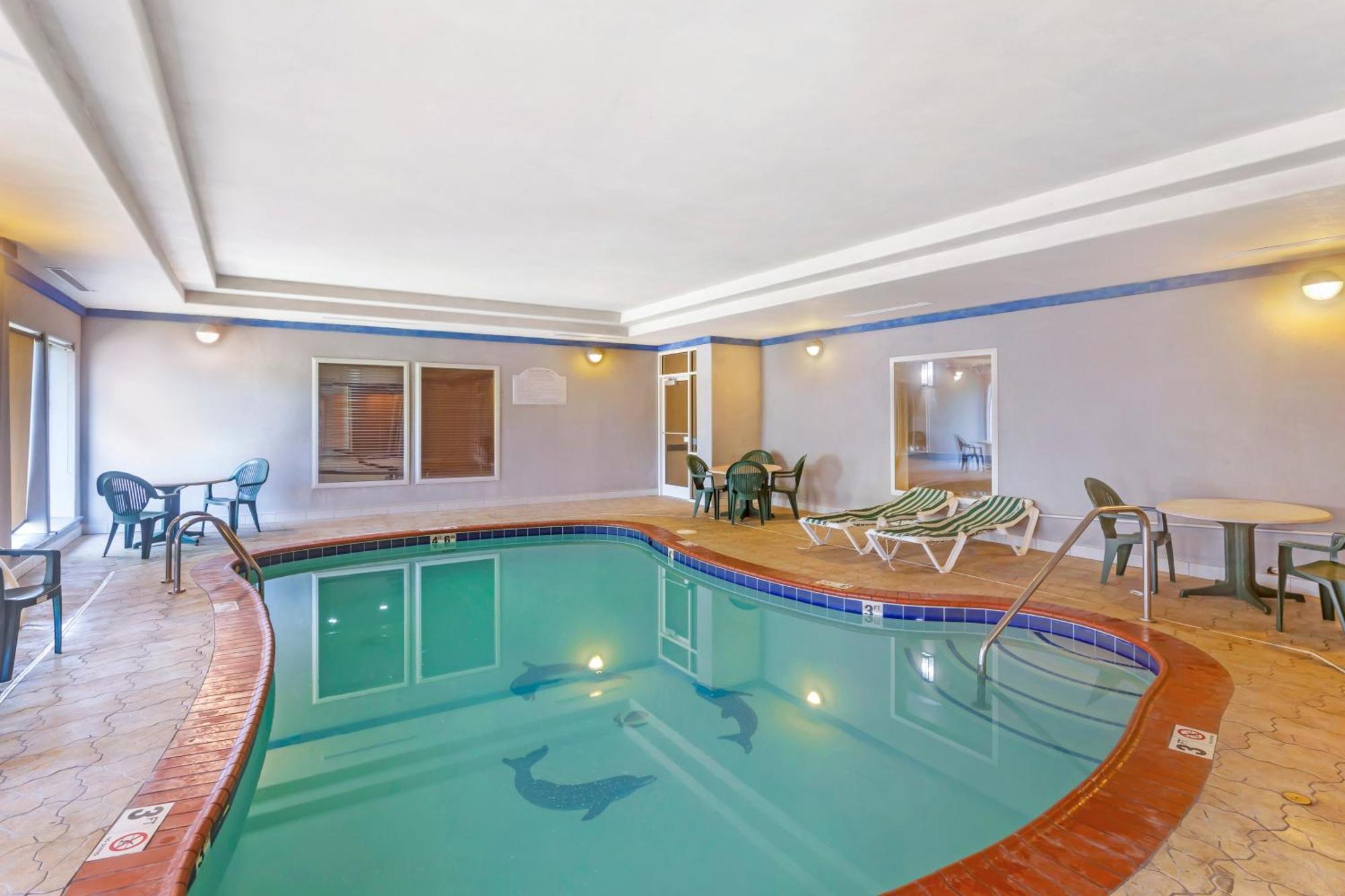Comfort Inn & Suites Chesapeake - Portsmouth Ngoại thất bức ảnh