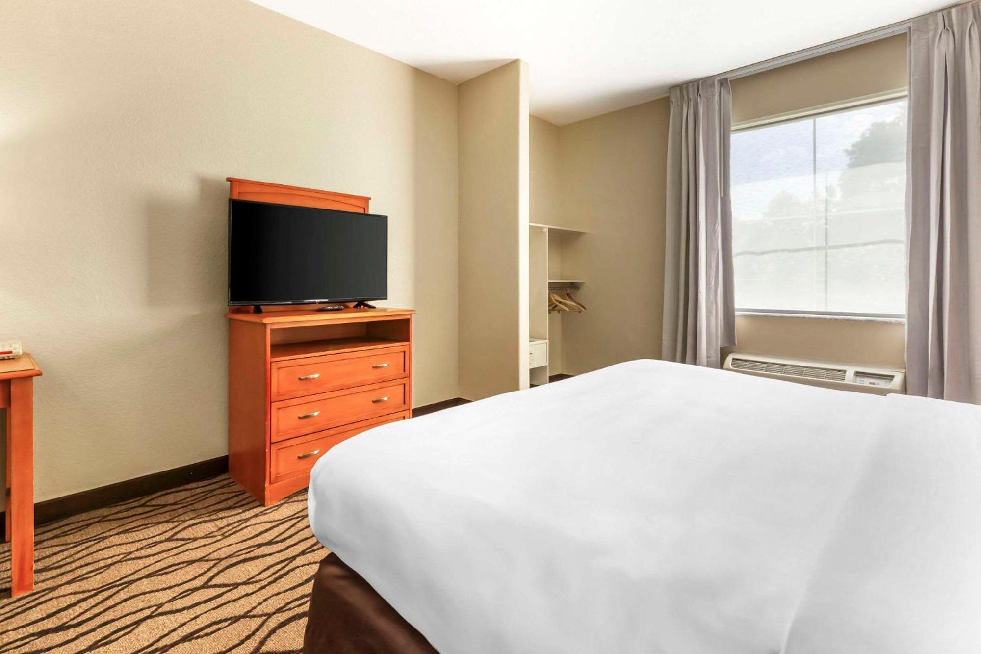 Comfort Inn & Suites Chesapeake - Portsmouth Ngoại thất bức ảnh
