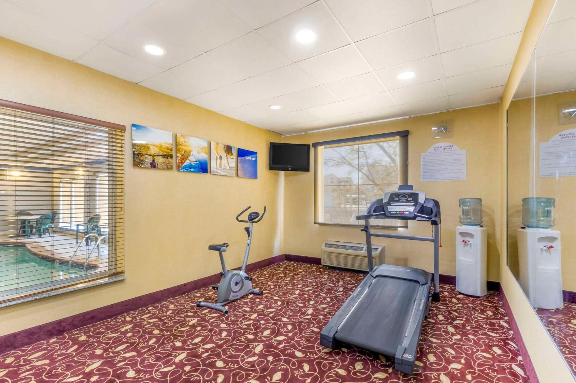 Comfort Inn & Suites Chesapeake - Portsmouth Ngoại thất bức ảnh