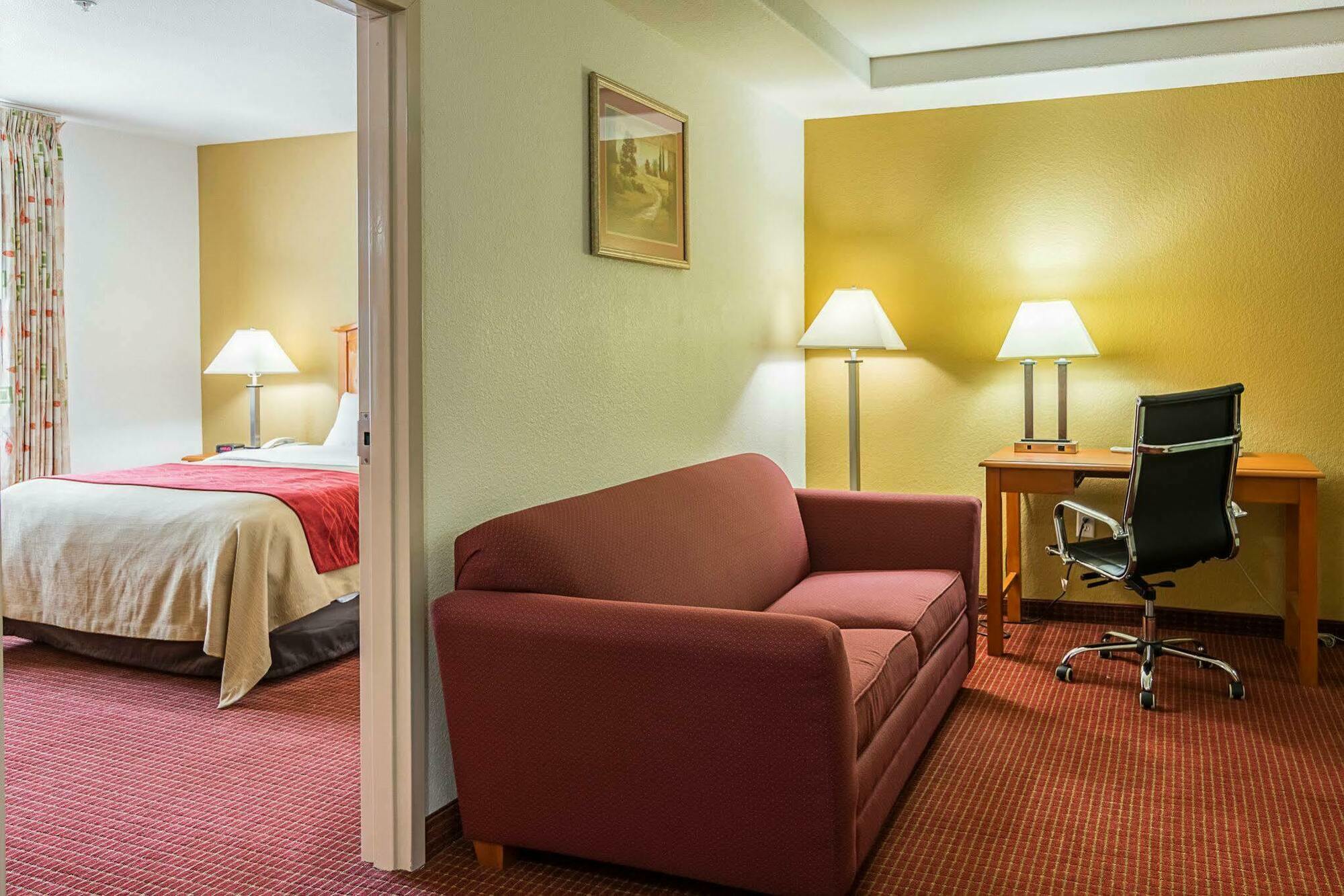 Comfort Inn & Suites Chesapeake - Portsmouth Ngoại thất bức ảnh